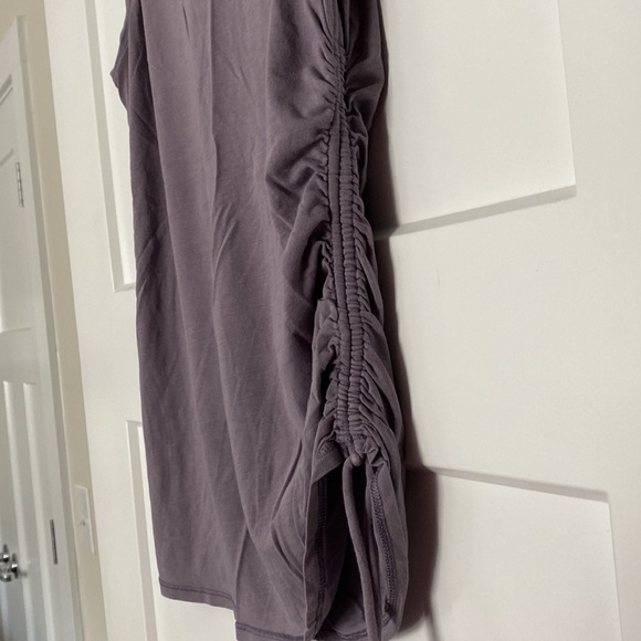 Lululemon tank top - Picture 2 of 2